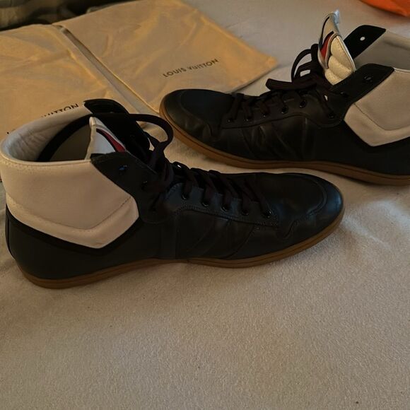 LOUIS VUITTON Leather High Trainers - LV Men's Size 9 - US Men's Size 10 - Picture 7 of 12